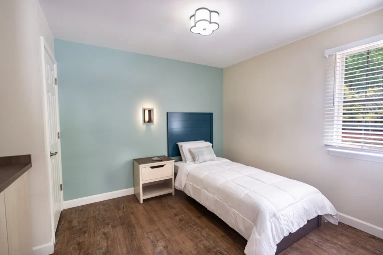 Charlotte Real Estate Photographers Atlanta Georgia Advanced Recovery Systems03 1 scaled