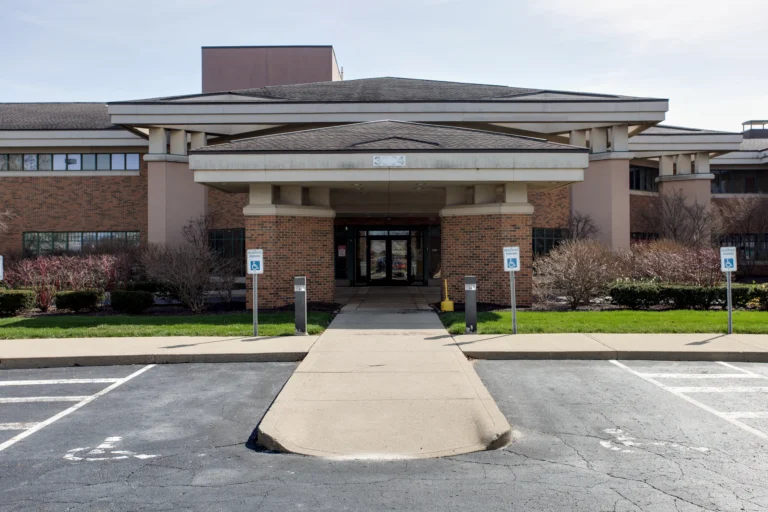 The Recovery Village Columbus Drug and Alcohol Rehab front of main building scaled