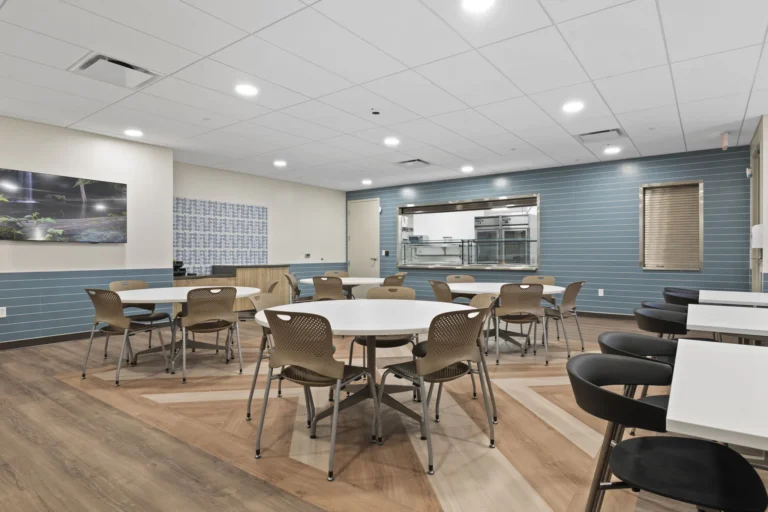 The Recovery Village Indianapolis Drug Alcohol and Mental Health Rehab dining room 1