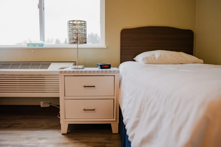 The Recovery Village Ridgefield Drug and Alcohol Rehab near Portland comfy beds scaled