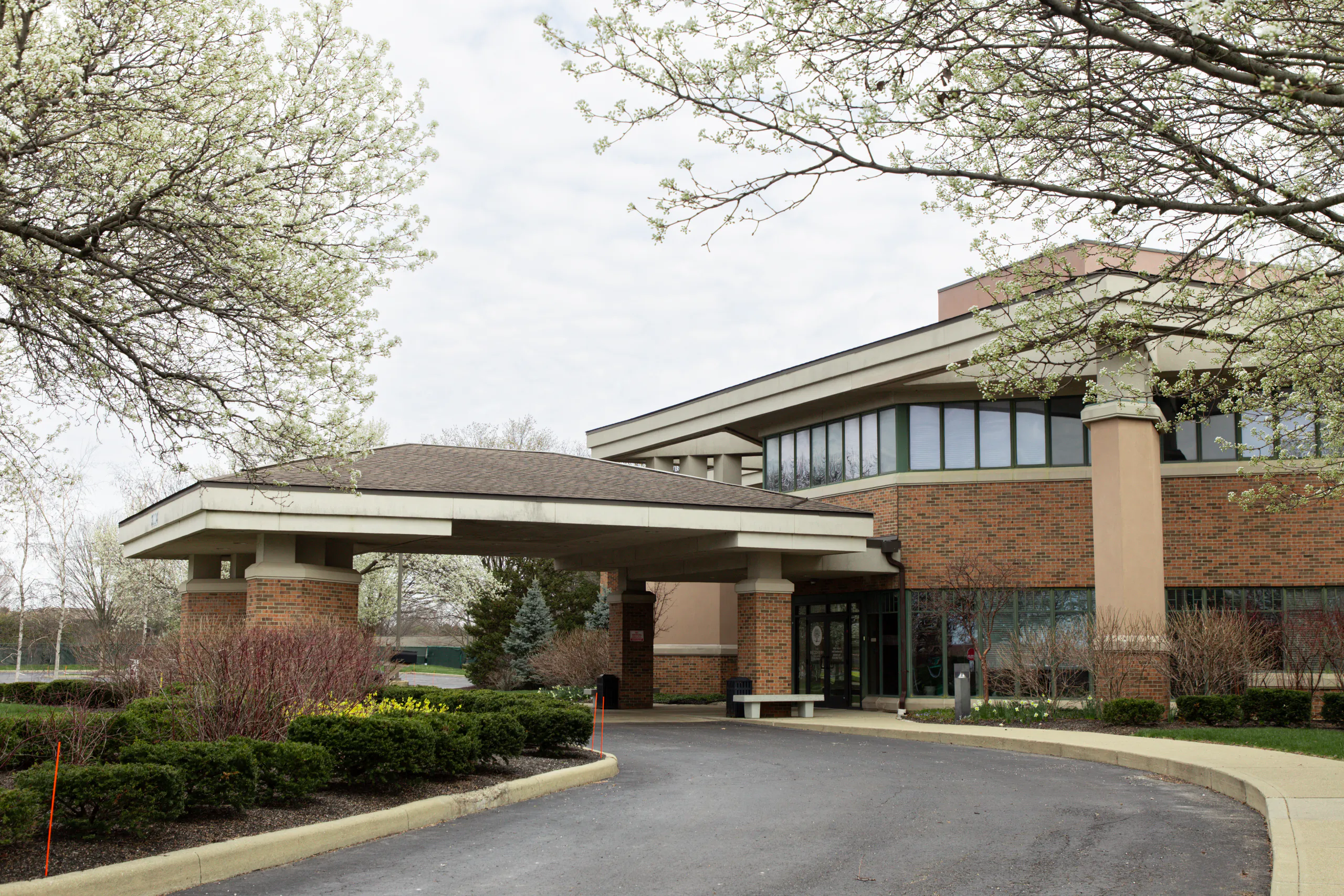 The Recovery Village Columbus Drug and Alcohol Rehab outside carport scaled