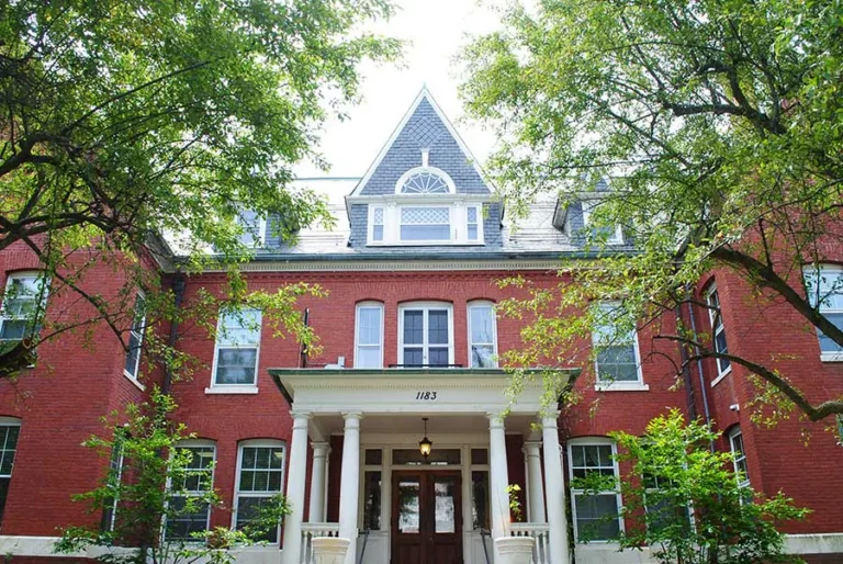 Washburn-House-Facility-Photo-4